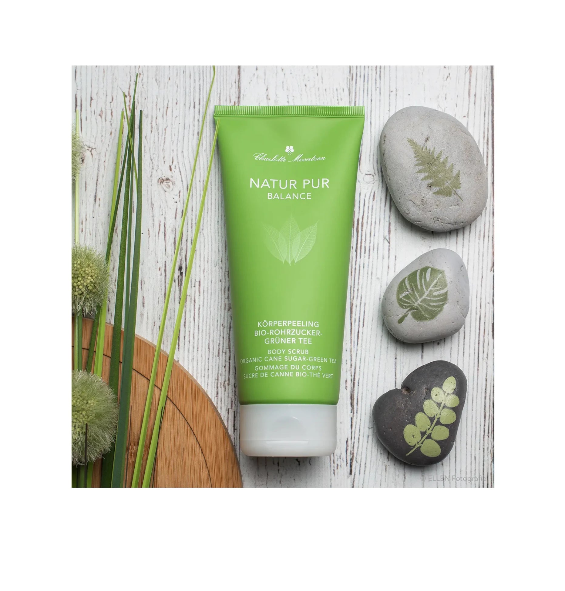 Charlotte Meentzen - Natur Pur BALANCE - Körperpeeling Bio-Rohrzucker-Grüner Tee 200ml
